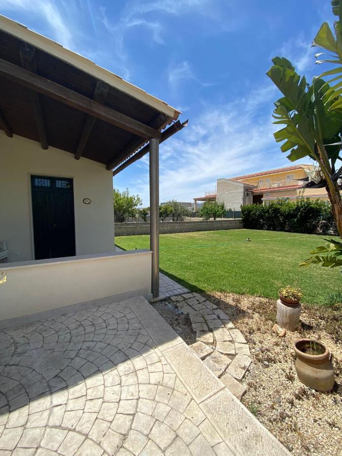 Casa Gaia Villa อาโวลา ภายนอก รูปภาพ