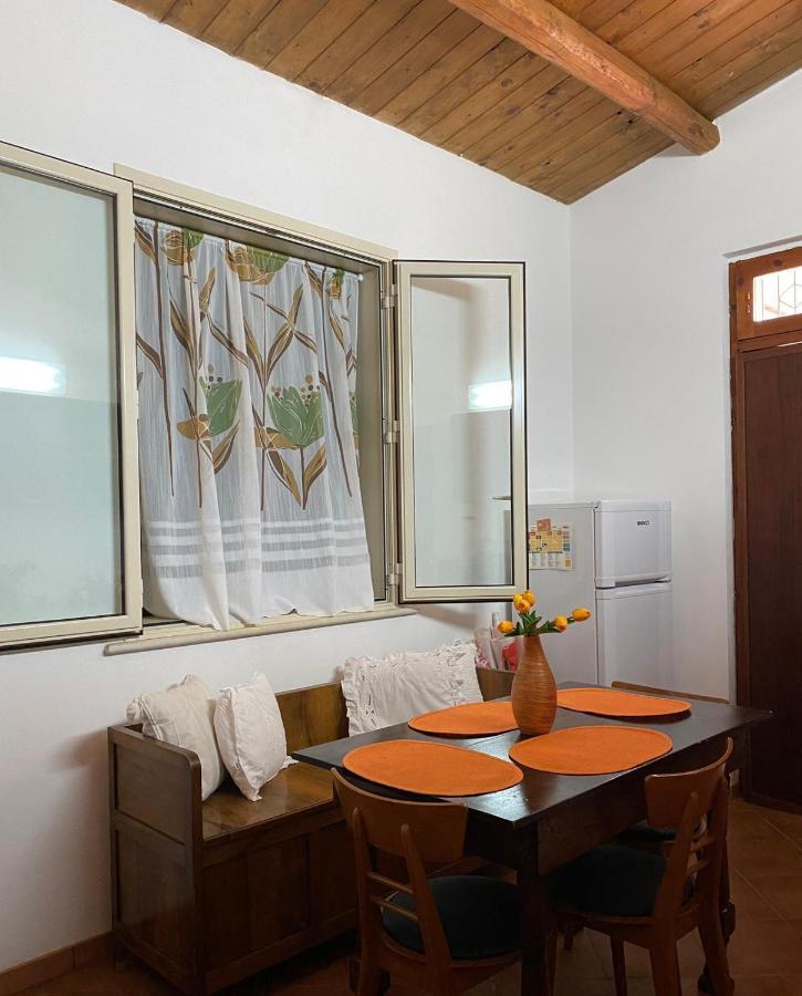 Casa Gaia Villa อาโวลา ภายนอก รูปภาพ